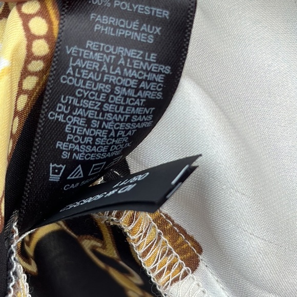 Express Women's Black Gold Chain Print Top Size XS - Picture 7 of 7